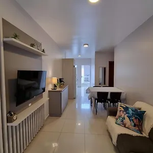 https://casa-4-praia-de-armao.santa-catarina-brasil.com